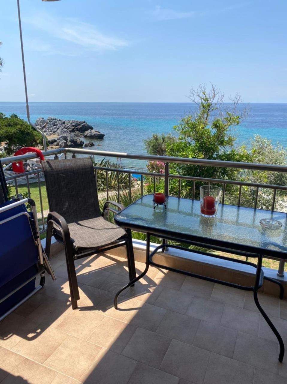 Kyana Big Blue Apartments 圣帕拉斯凯维 外观 照片